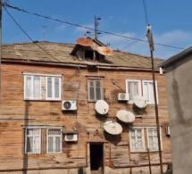 <i><b>Sumqayıtda taxtalı evlər təhlükədə - <font color=red>VİDEO</b></i></font>