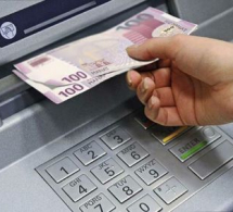 <i><b>Pensiyalar bu qədər artırılacaq -<font color=red> Nazir açıqladı</b></i></font>