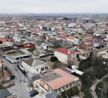 <i><b>Sənəd dəyişdirildi, evlər satıldı -<font color=red> VİDEO</b></i></font>