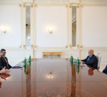 <i><b>Prezident İlham Əliyev qəbullar keçirdi - <font color=red>FOTOLAR</b></i></font>