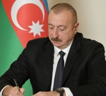 <i><b>Prezdient bir qrup şəxsi təltif etdi - <font color=red>SİYAHI</b></i></font>