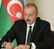 <i><b>Prezident bu şəxsləri təltif etdi -<font color=red> SƏRƏNCAM</b></i></font>