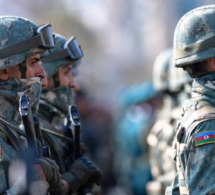 <i><b>Hərbçilərin maaşı ilə bağlı qərar verildi -<font color=red> Dəyişiklik</b></i></font>